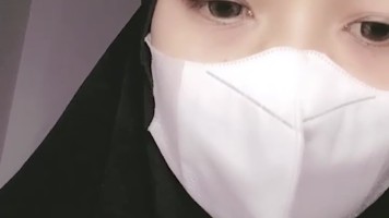 Dedek Jilbab Mulai Berani Show Uting