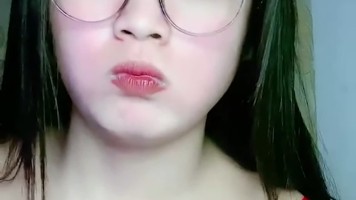 Kakak Cantik Gemoy Tampil Mempesona