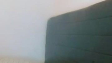 Cewek Cantik Ngangkang Nungging Kelihatan