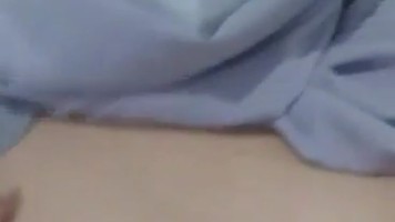 ABG Jilbab Show Uting Memek Live