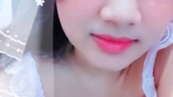 N4na Cantik Banget Pake Baju Tidur Pamerin Memeknya