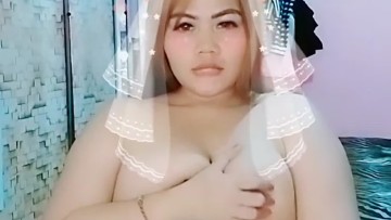 Bu Guru Tobrut Ngangkang Colmek di Dream Live